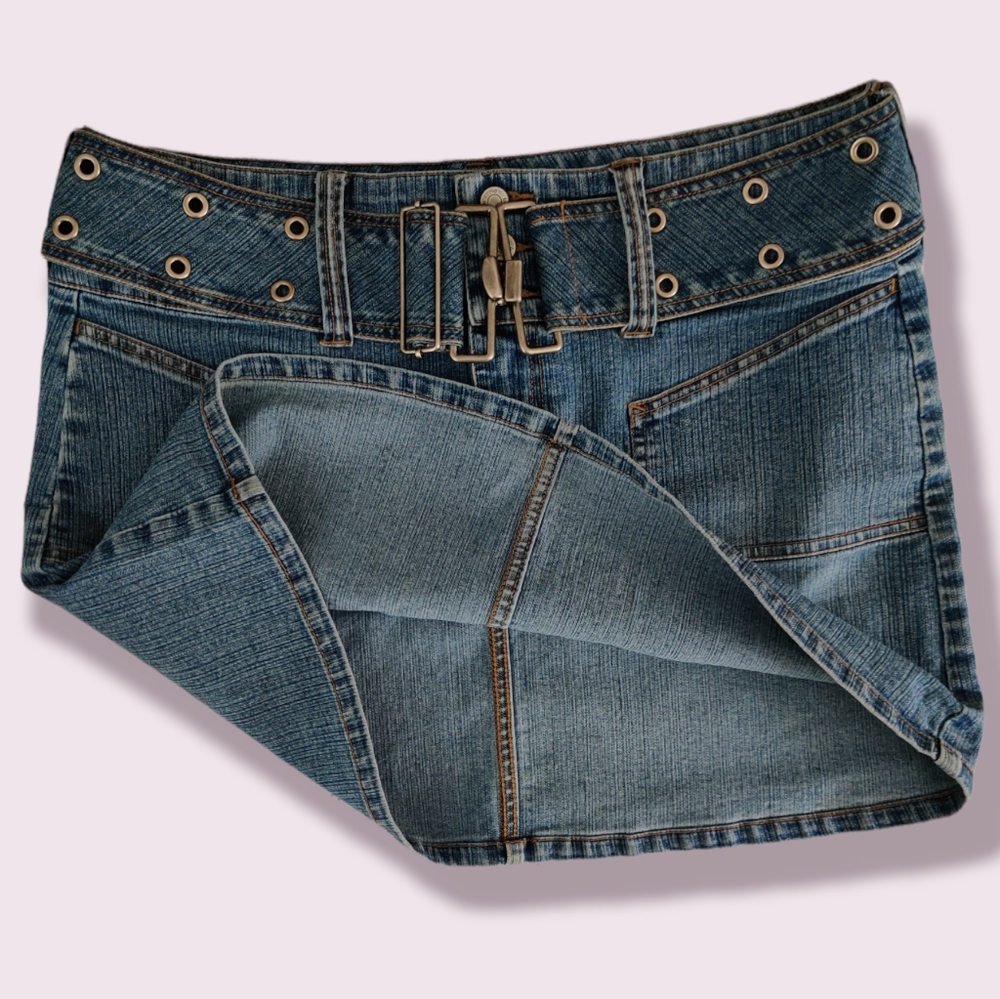 NWOT No boundaries Stretch Blue Jean Skirt with Belt Juniors Size 13 - Picture 6 of 9